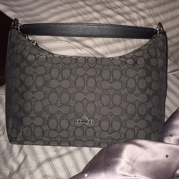 Brand new Coach purse - Picture 1 of 4